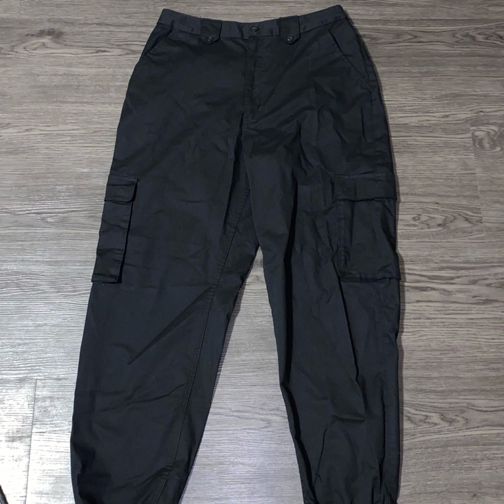 VANS | black cargo pants | size XL FITS LIKE L | never worn